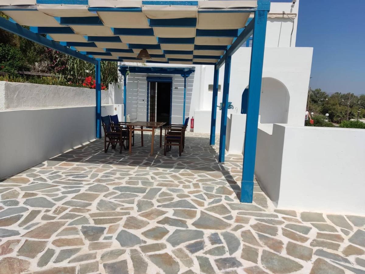 Koulas Pension - Red Lake Aparthotel Άγιος Προκόπιος Εξωτερικό φωτογραφία