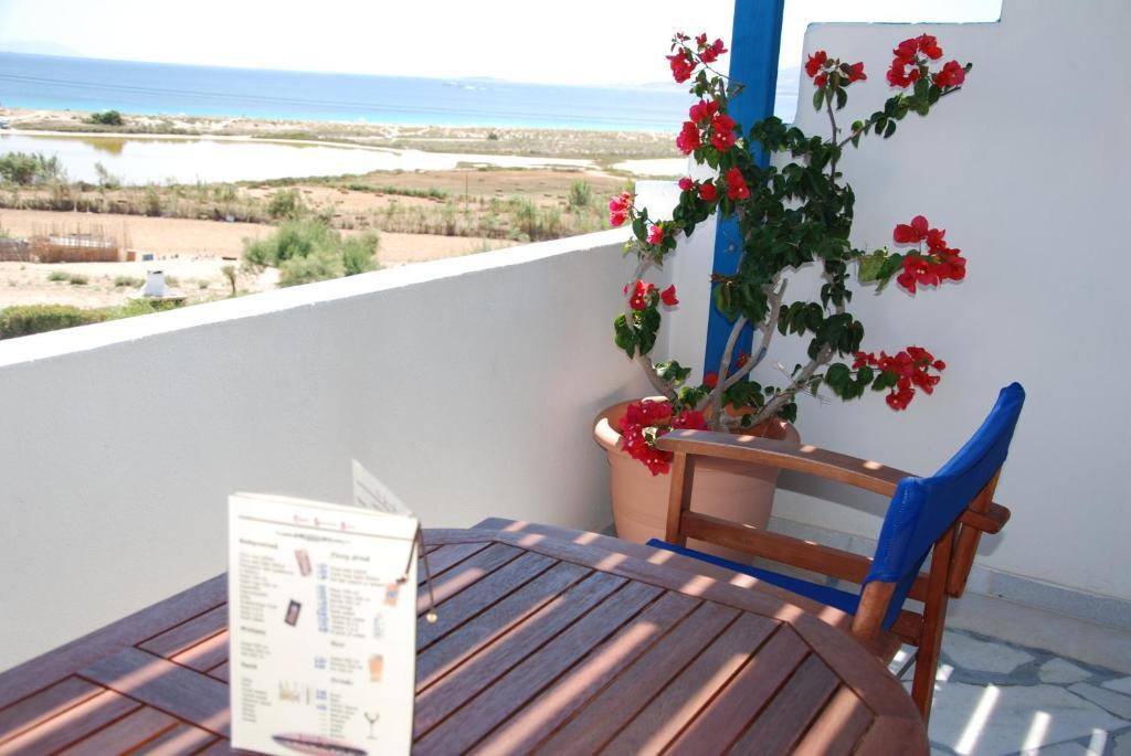 Koulas Pension - Red Lake Aparthotel Άγιος Προκόπιος Δωμάτιο φωτογραφία